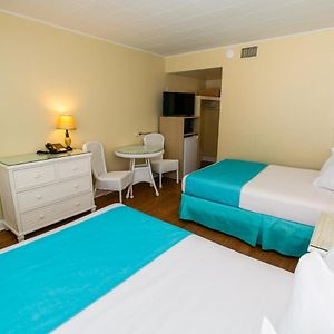 Standard Room Two Double Beds